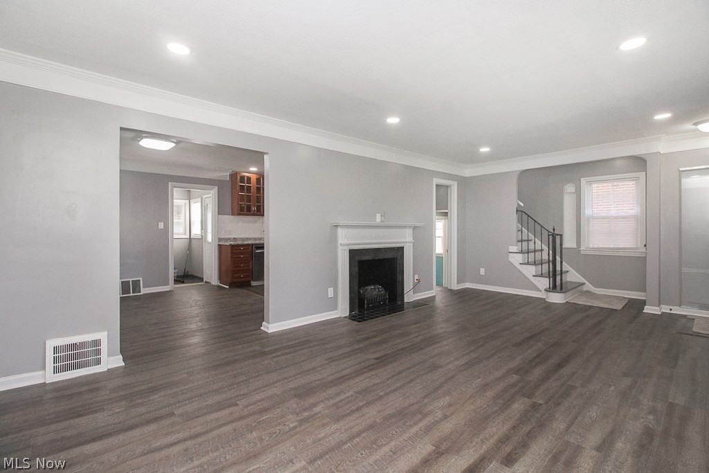 2123 Goodnor Road Cleveland Heights, OH 44118 - Photo 6 of 35