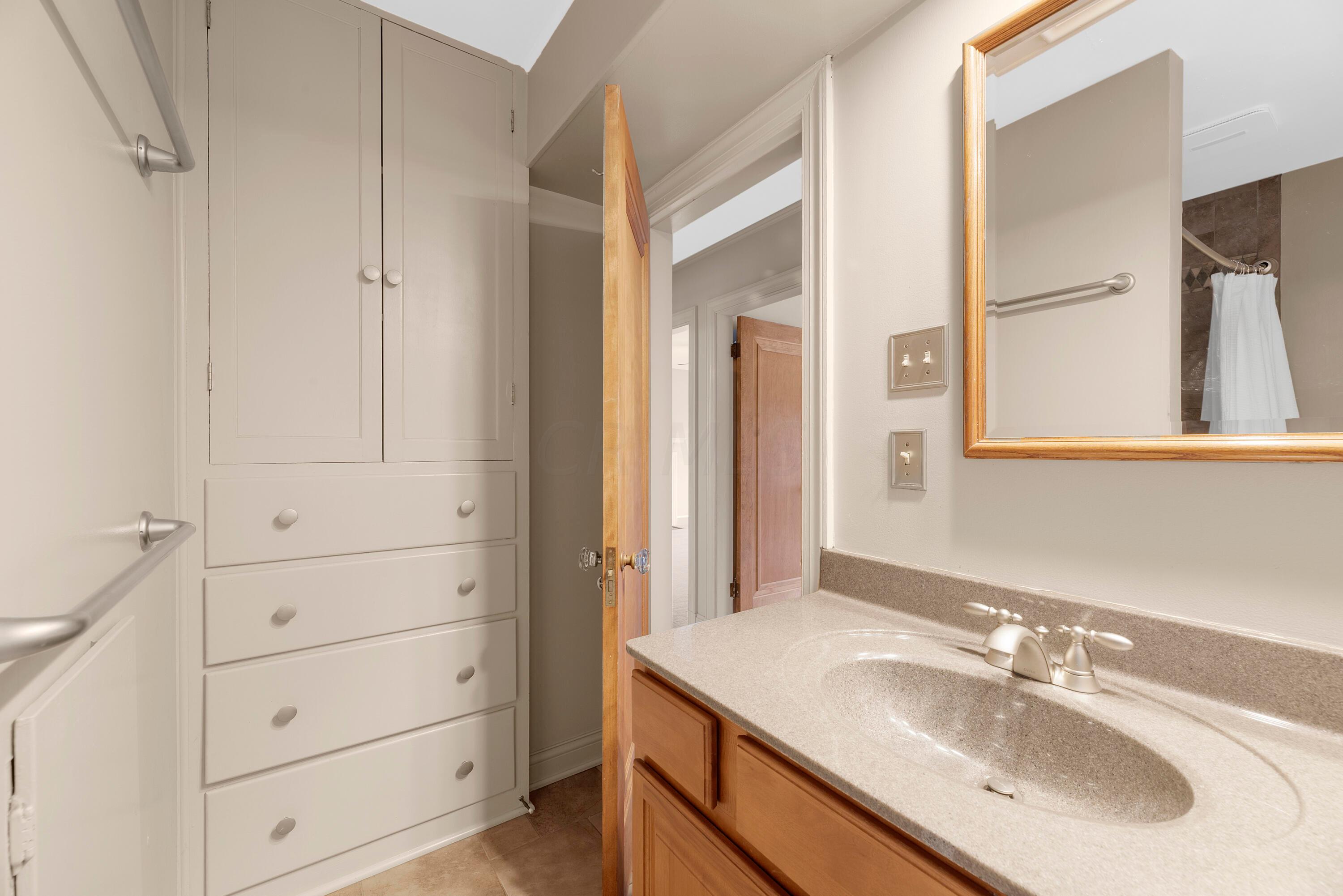 75 Brevoort Road Columbus, OH 43214 - Photo 27 of 50 MAR_4919