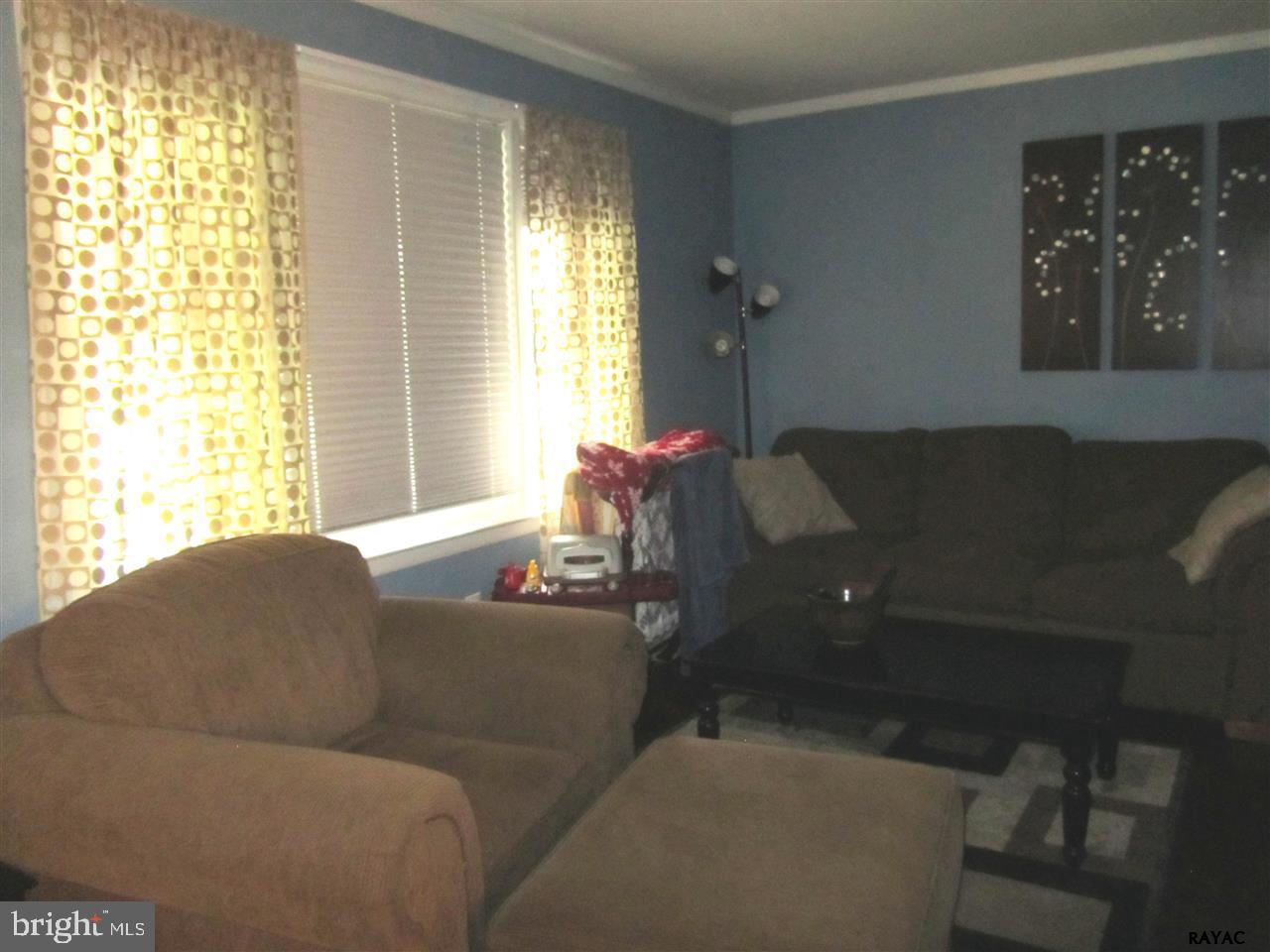 541 Haines Road York, PA 17402 - Photo 4 of 19 Gallery Image 4