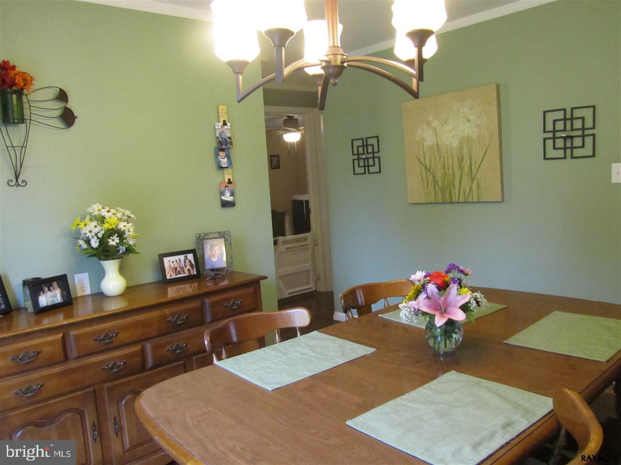 541 Haines Road York, PA 17402 - Photo 5 of 19 Gallery Image 5