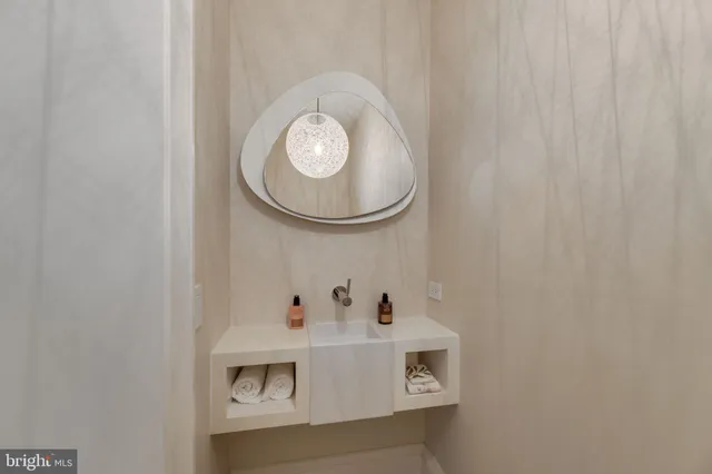 a view of washer and dryer