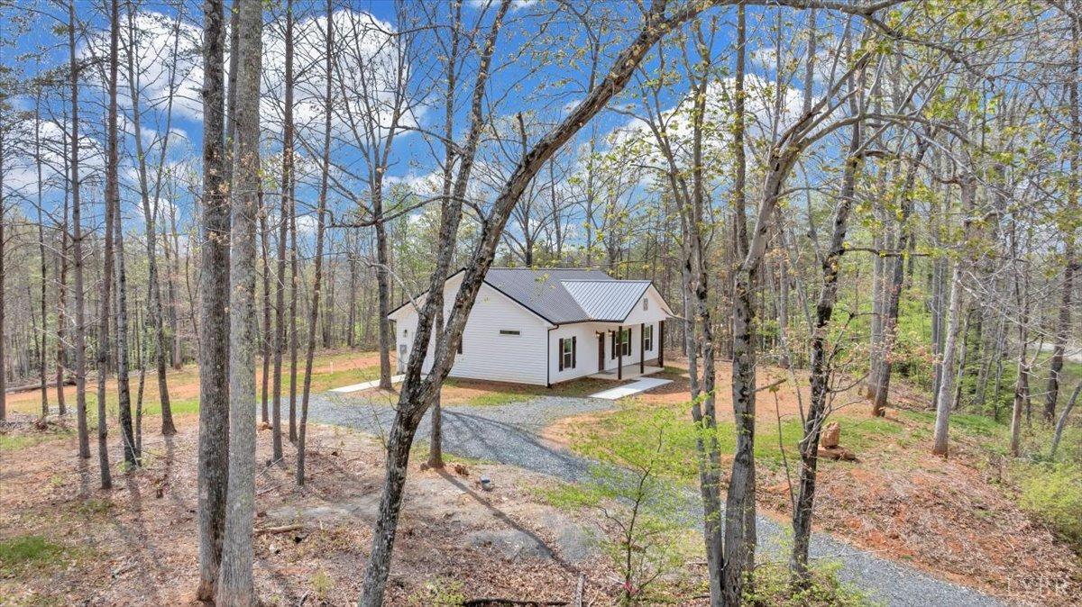 9900 Stonewall Road Appomattox, VA 24522 - Photo 31 of 49
