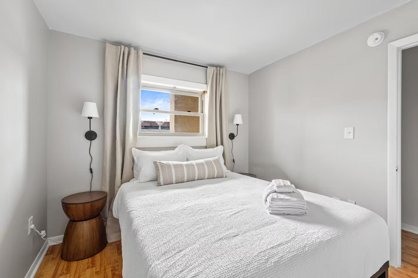 40 Bee Street, Unit 306 Charleston, SC 29403 - Photo 12 of 22 Bedroom 2