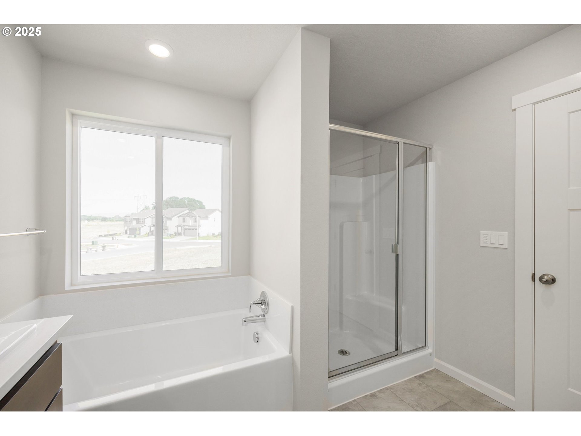 1418 Southeast Logan Parkway Albany, OR 97322 - Photo 25 of 39