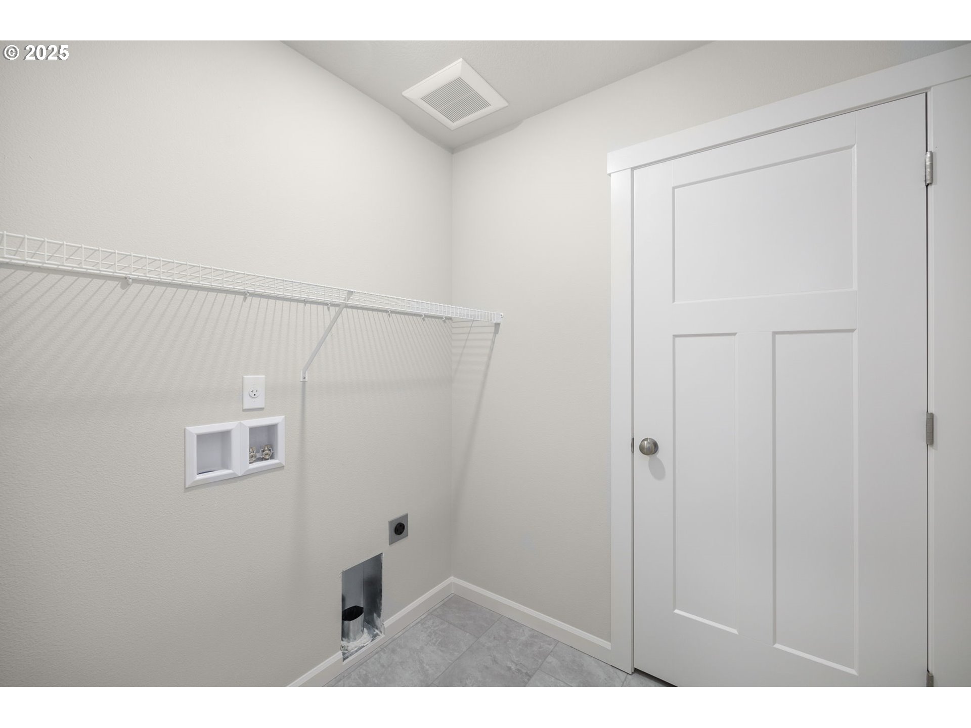 1418 Southeast Logan Parkway Albany, OR 97322 - Photo 34 of 39