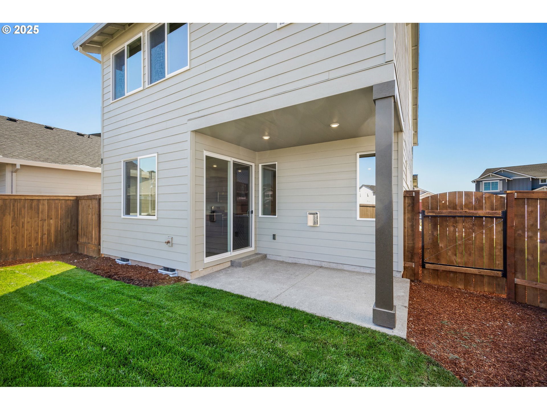 1418 Southeast Logan Parkway Albany, OR 97322 - Photo 37 of 39