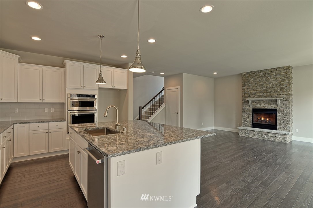 517 Vernon Road Lake Stevens, WA 98258 - Photo 5 of 12 Gallery Image 5