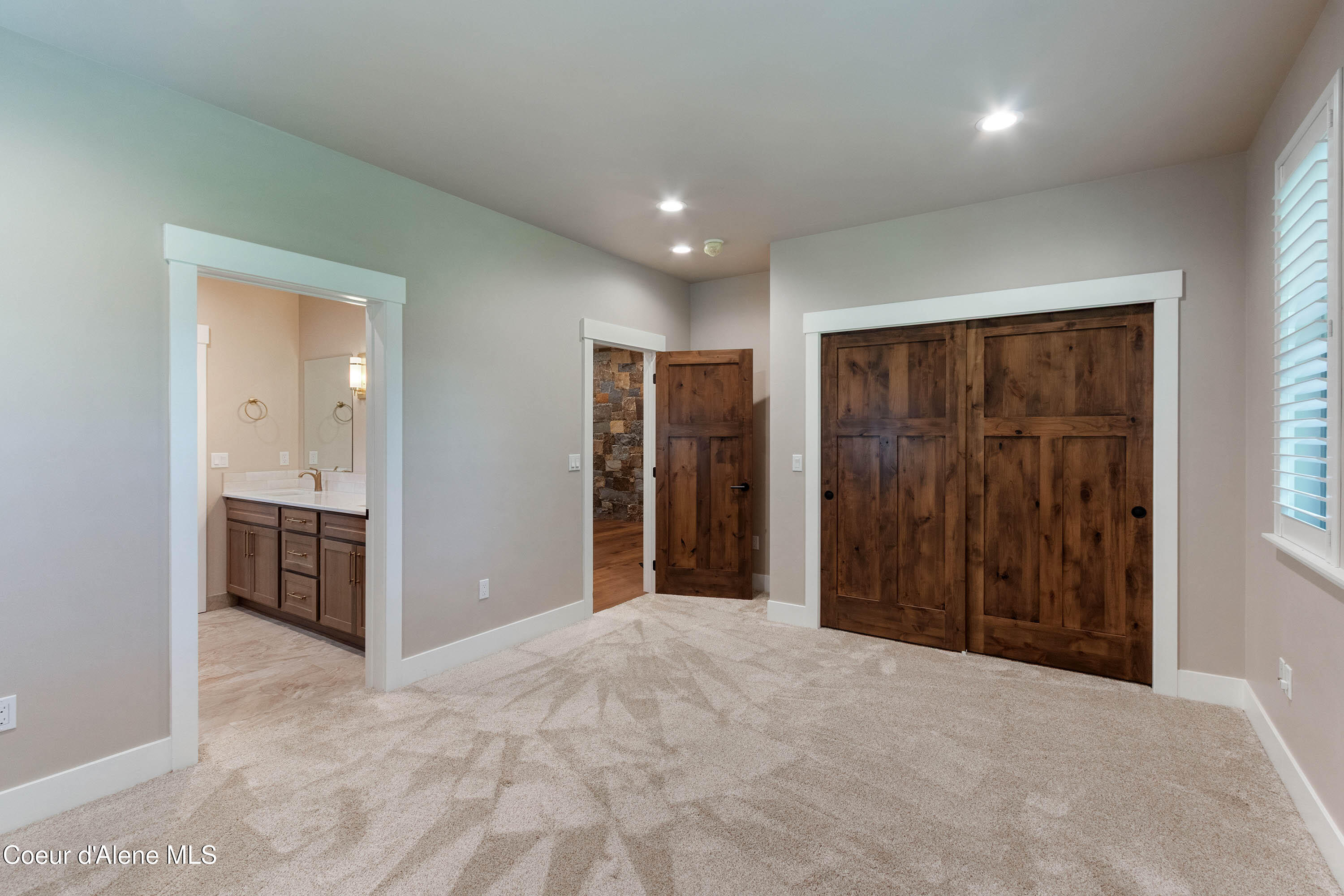 403 Slaveck Dover, ID 83825 - Photo 25 of 52 Guest Bedroom Closet