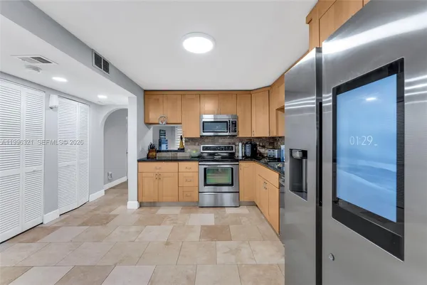 $199,999 | 7653 Northwest 79th Avenue, Unit 109, Tamarac, FL 33321