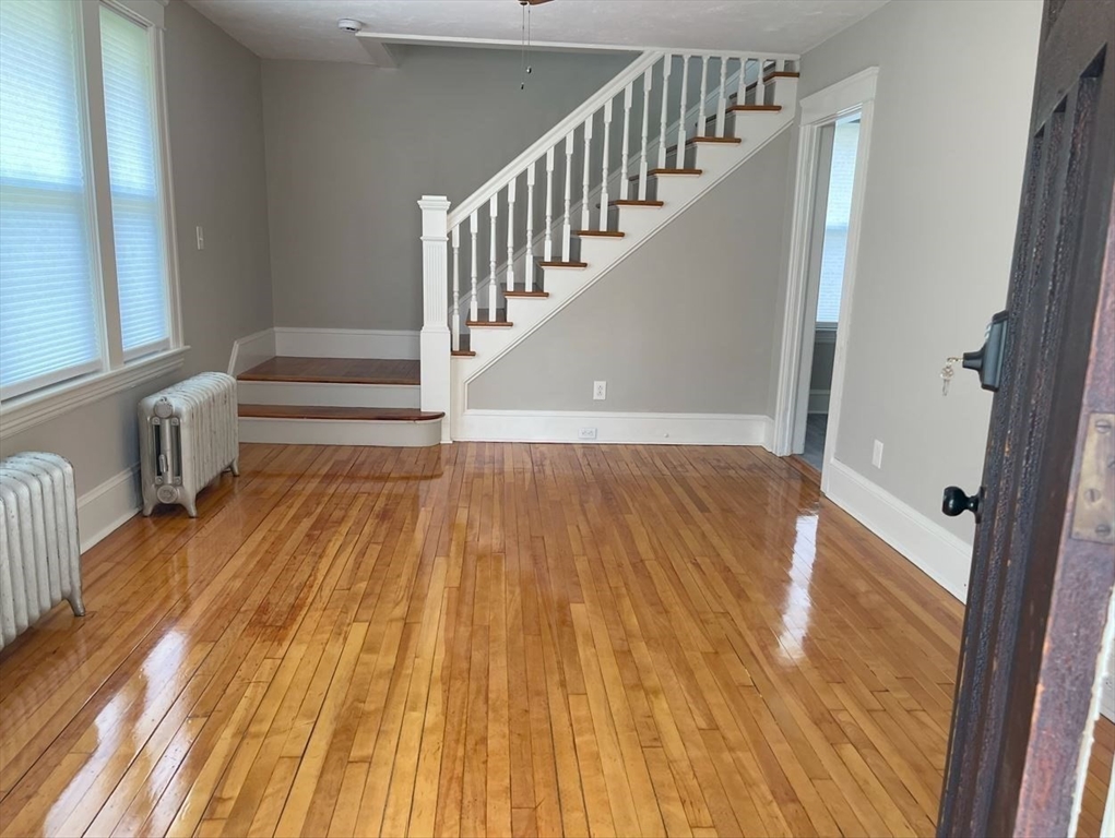 39 Barnard Road Worcester, MA 01605 - Photo 5 of 20 Gallery Image 5