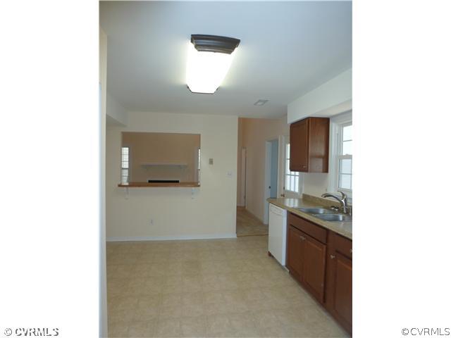 8924 Hawkbill Road North Chesterfield, VA 23237 - Photo 15 of 19 Gallery Image 15