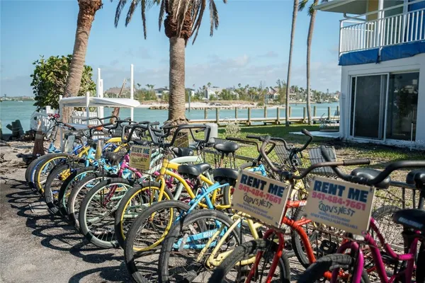 $375,000 | 205 Palidoro Circle, Nokomis, FL 34275