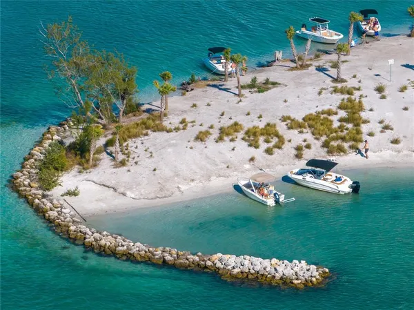 $375,000 | 205 Palidoro Circle, Nokomis, FL 34275