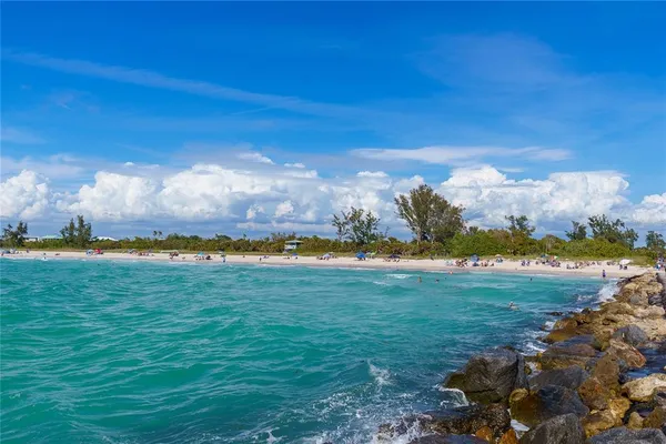 $375,000 | 205 Palidoro Circle, Nokomis, FL 34275