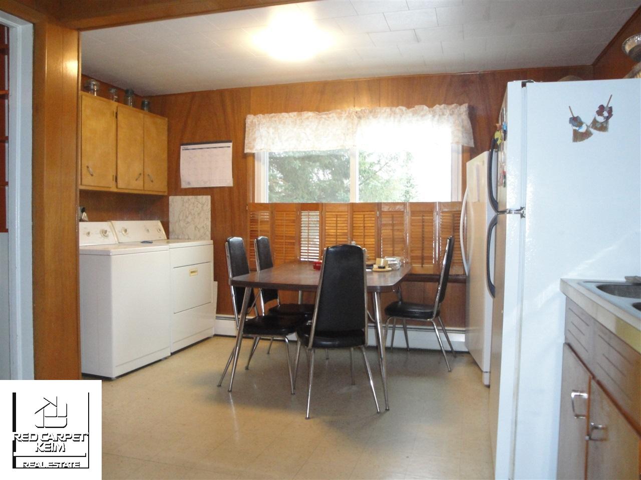 6027 East Pierson Road Flint, MI 48506 - Photo 3 of 21 21425435-2.JPG