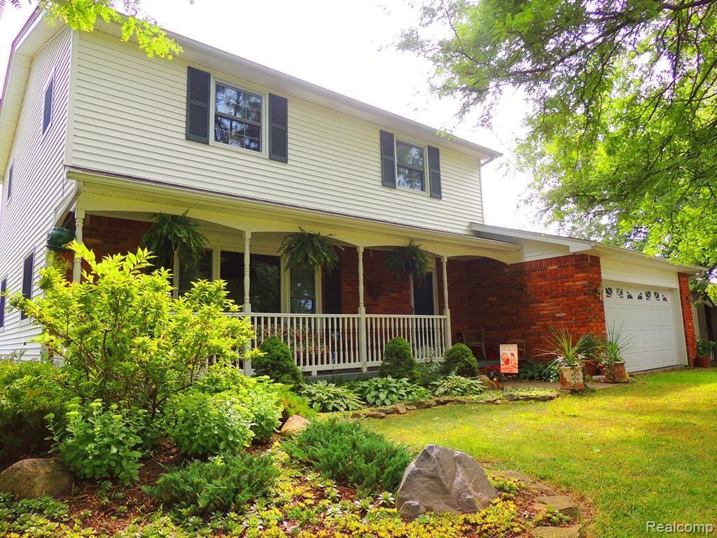 4885 West Oregon Road Lapeer, MI 48446 - Photo 2 of 21 2.jpg