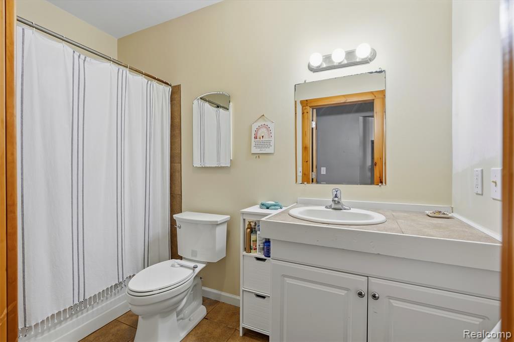 4216 North Nicholson Road Fowlerville, MI 48836 - Photo 36 of 59