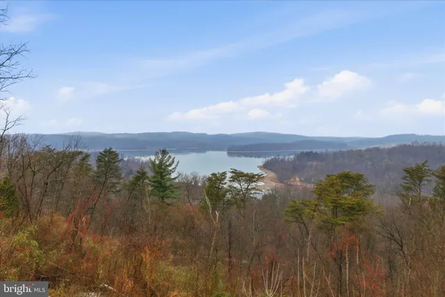 $674,900 | 465 Rebers Bridge Road, Reading, PA 19608