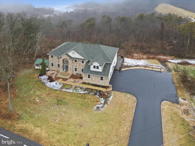 $674,900 | 465 Rebers Bridge Road, Reading, PA 19608