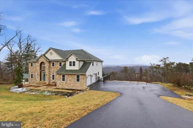 $674,900 | 465 Rebers Bridge Road, Reading, PA 19608