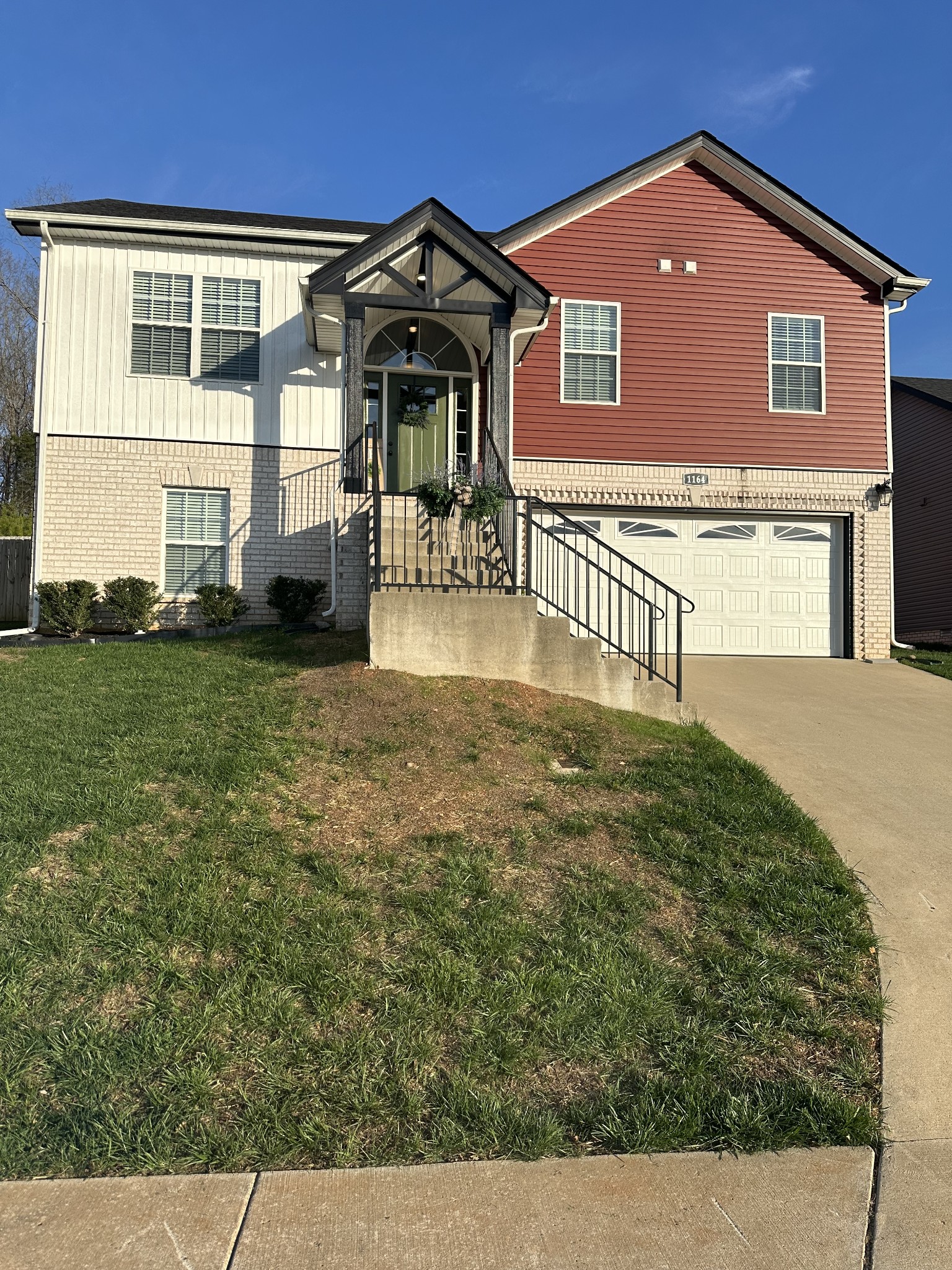 1164 Racker Drive Clarksville, TN 37043 - Photo 4 of 75 Gallery Image 4