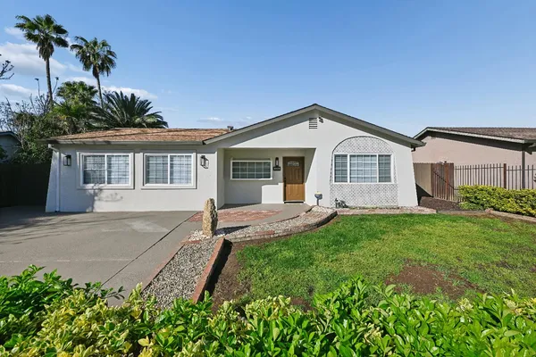 $489,900 | 2548 Rhine Way, Elverta, CA 95626