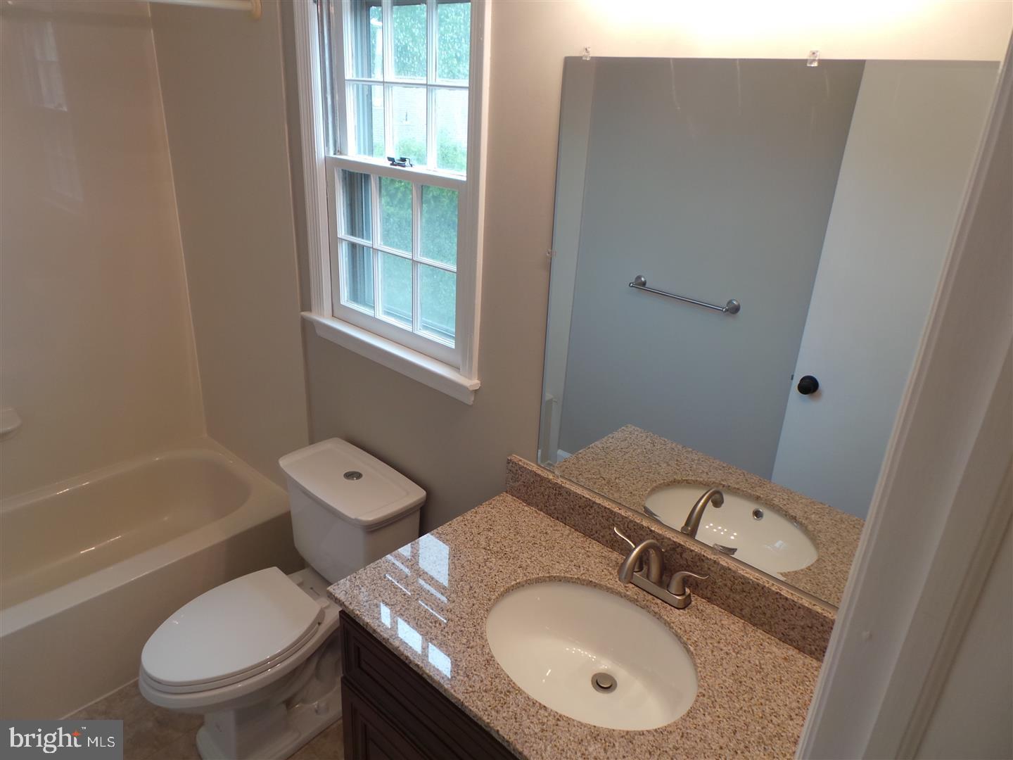 114 Abbey Road Voorhees, NJ 08043 - Photo 23 of 24 Gallery Image 23
