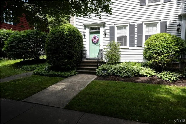 $649,900 | 46 Jordan Street, Skaneateles, NY 13152