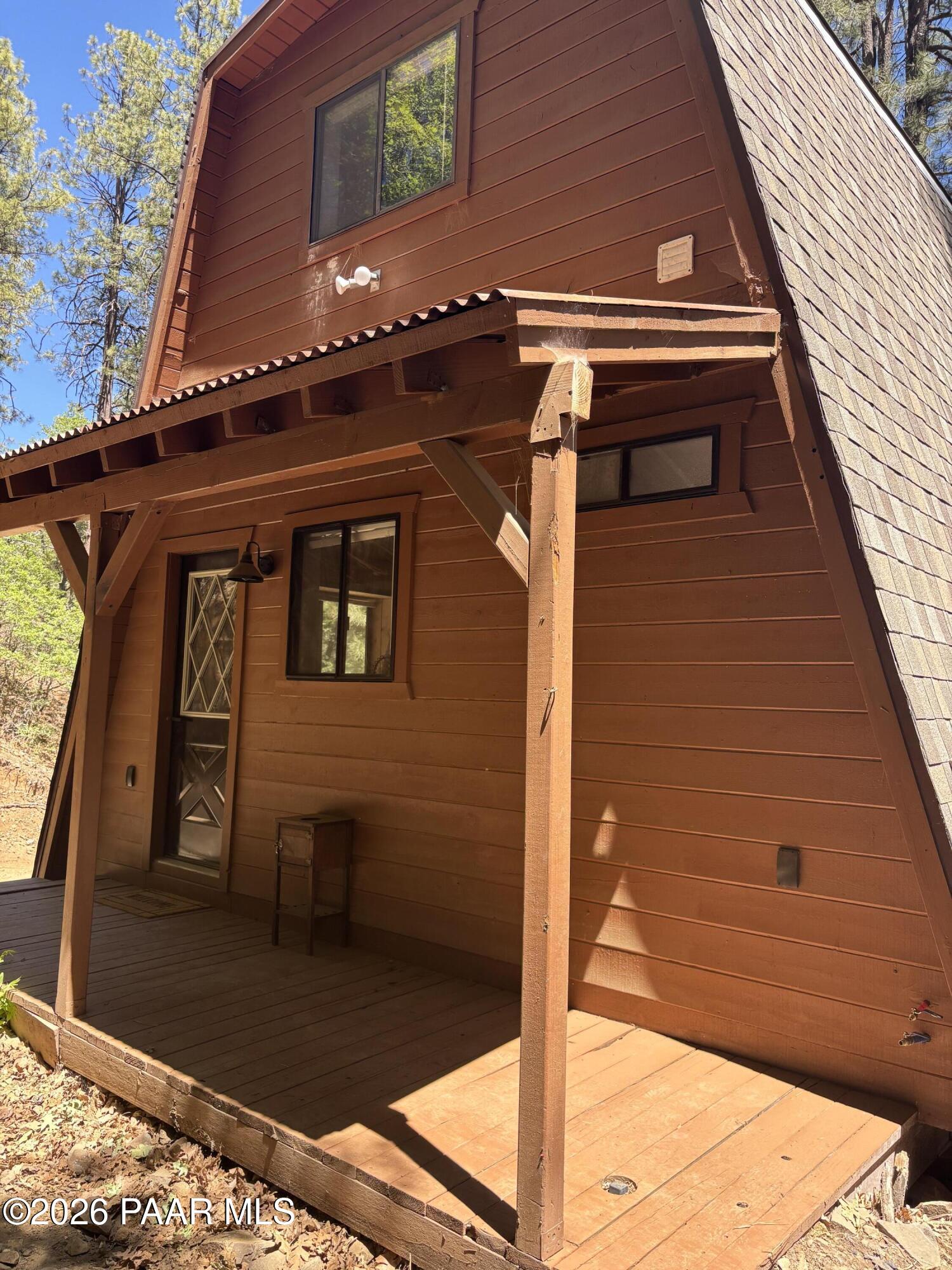 8550 South Breezy Pine Road Mayer, AZ 86333 - Photo 10 of 40 a view of a balcony