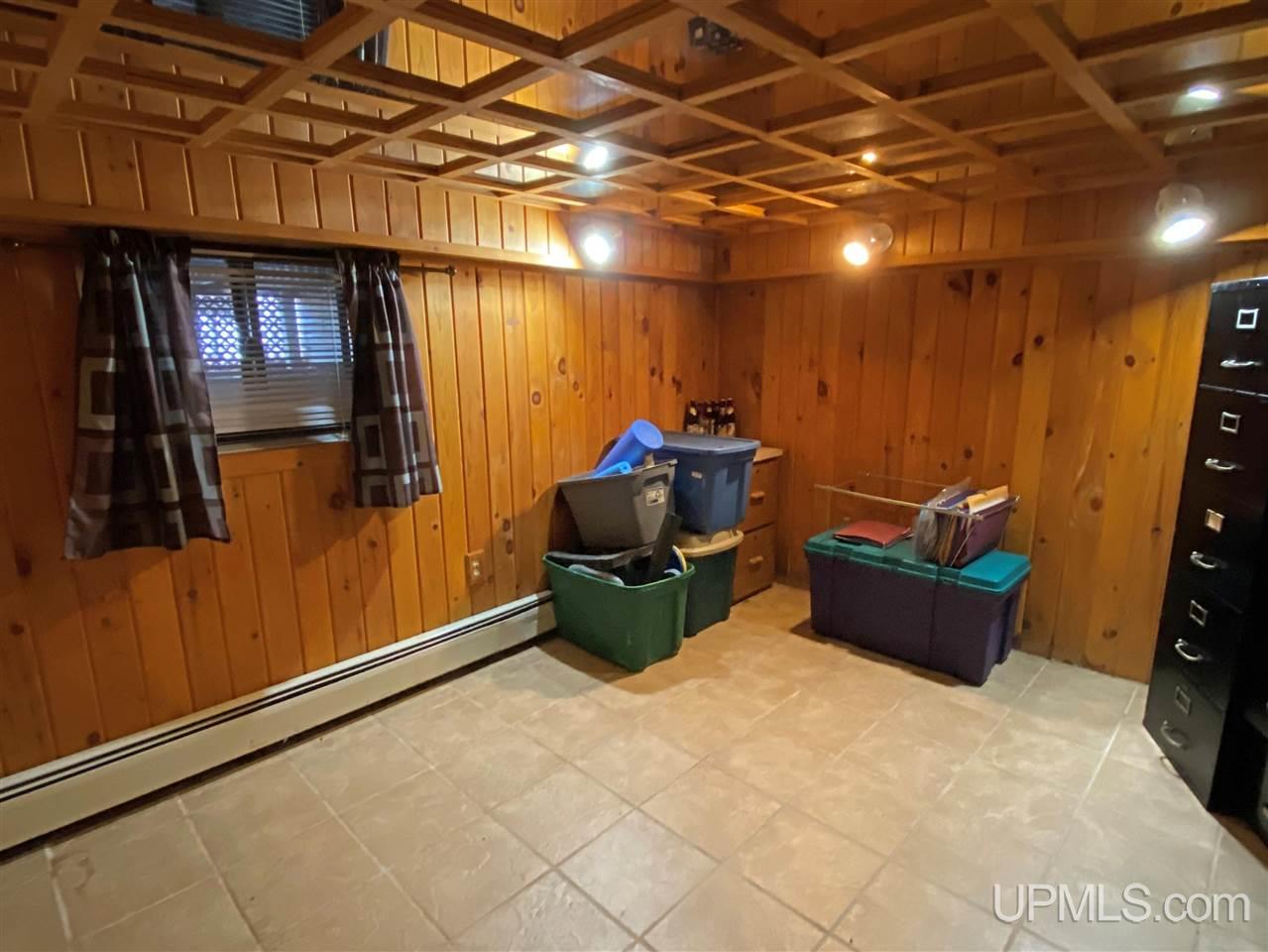 5390 12th Road Escanaba, MI 49829 - Photo 23 of 34