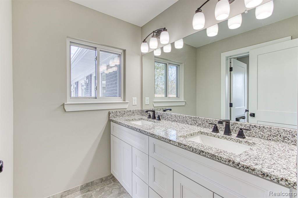 72075 Van Dyke Road Romeo, MI 48065 - Photo 19 of 49