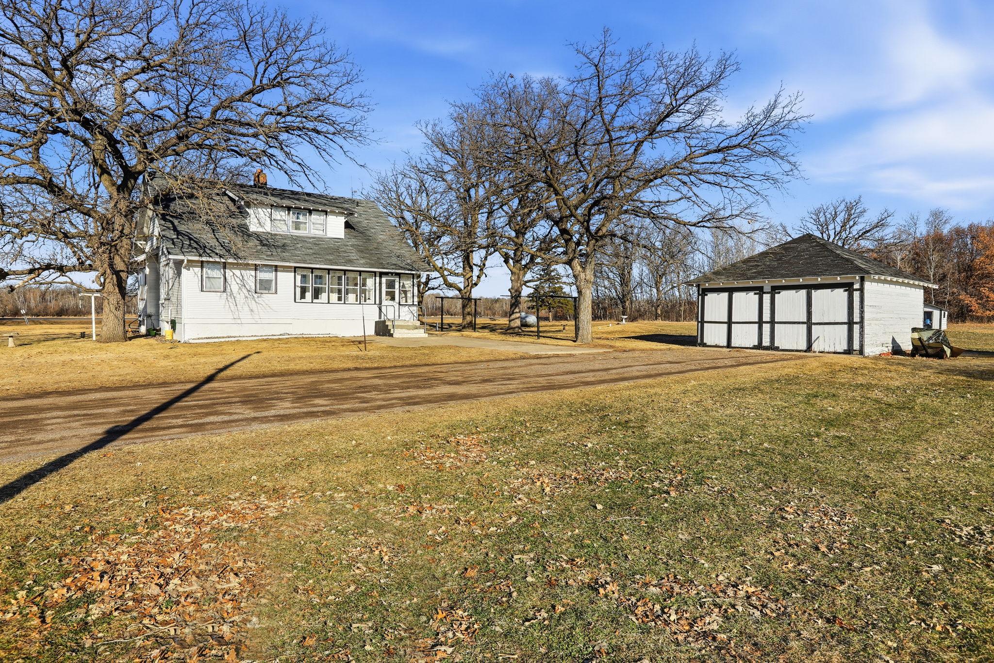 6132 Mayhew Lake Road Northeast Sauk Rapids, MN 56379 - Photo 5 of 50
