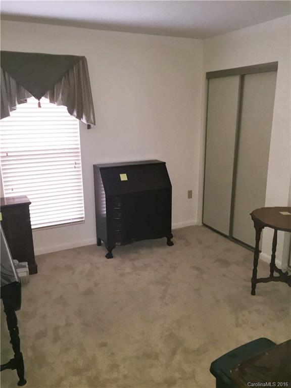 4948 Sardis Road Charlotte, NC 28270 - Photo 4 of 14