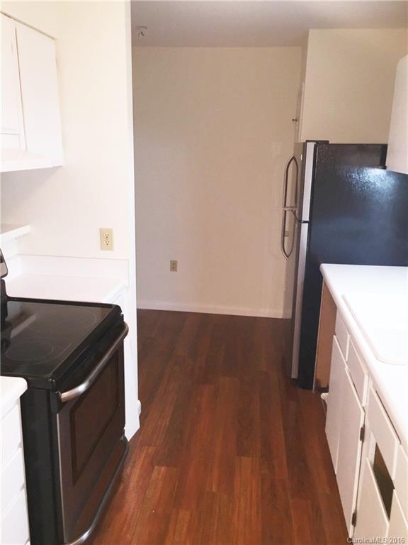 4948 Sardis Road Charlotte, NC 28270 - Photo 9 of 14