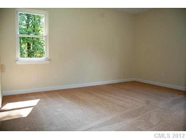 6020 Trysting Road Charlotte, NC 28227 - Photo 6 of 10 Gallery Image 6