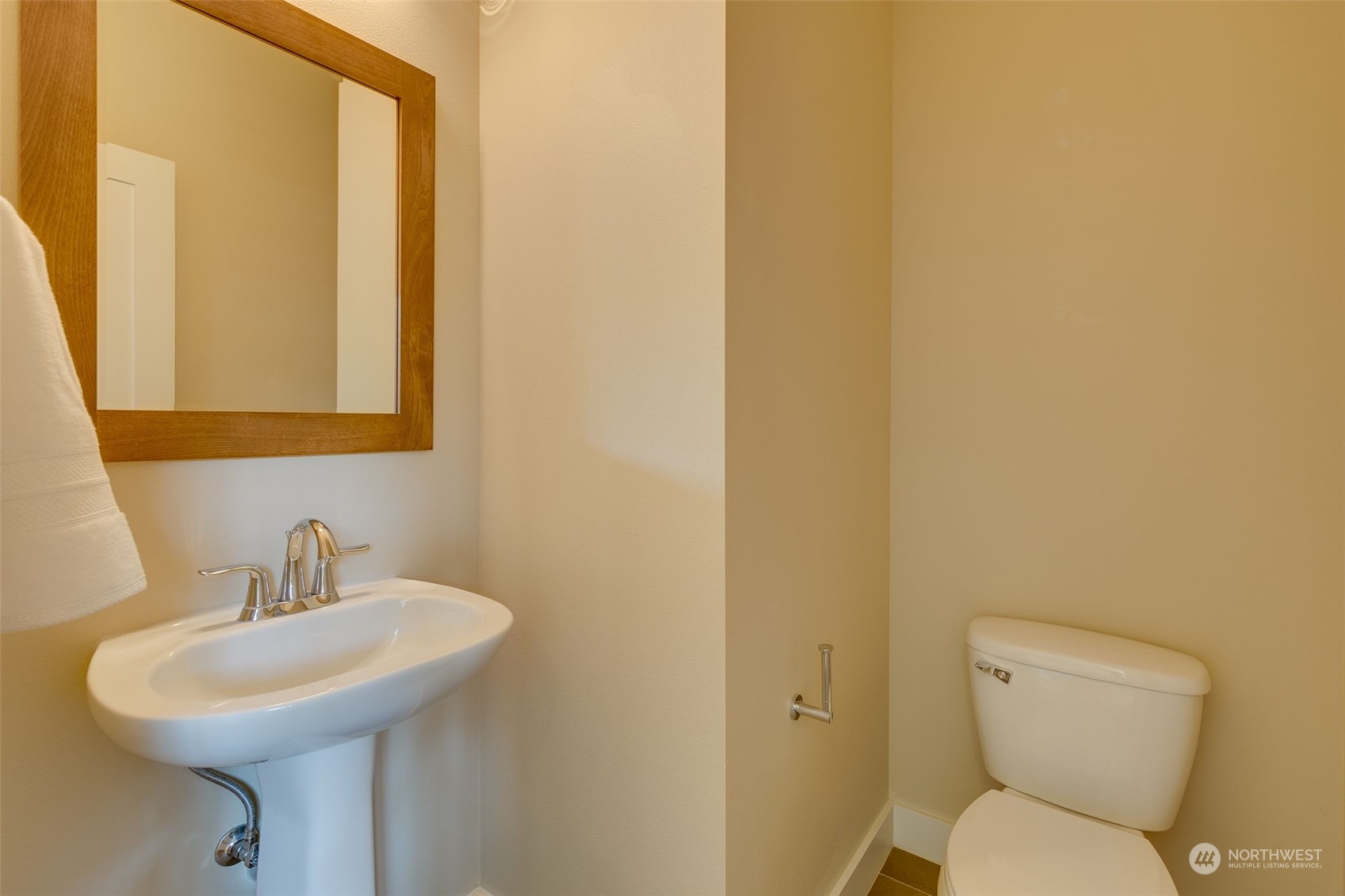 4021 Wells Avenue North Renton, WA 98056 - Photo 14 of 39 Gallery Image 14