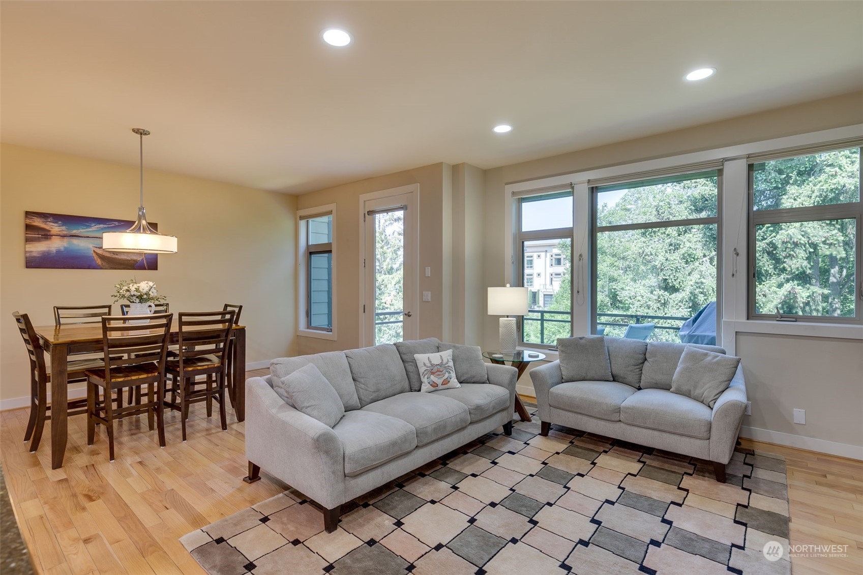 4021 Wells Avenue North Renton, WA 98056 - Photo 6 of 39 Gallery Image 6