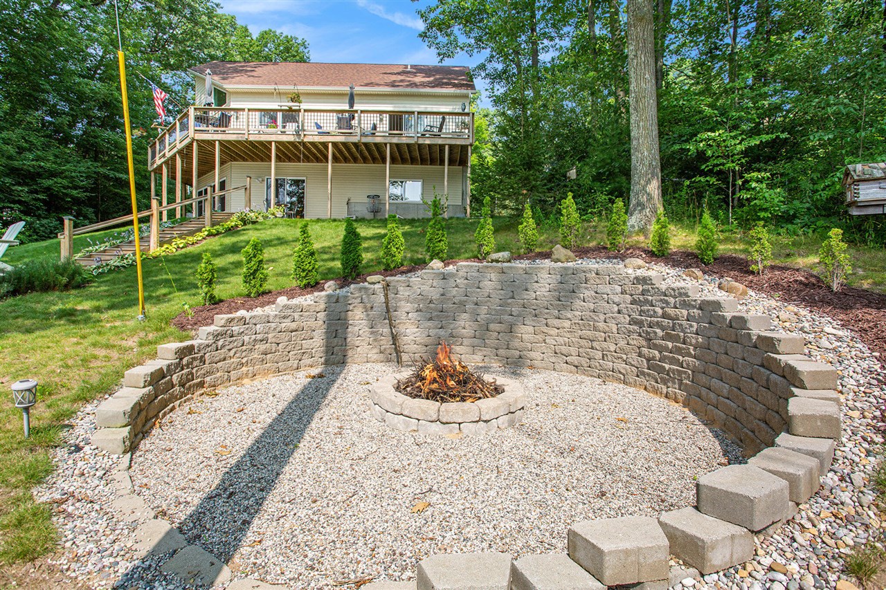 5091 East High Tower Lake Road Hesperia, MI 49421 - Photo 5 of 45