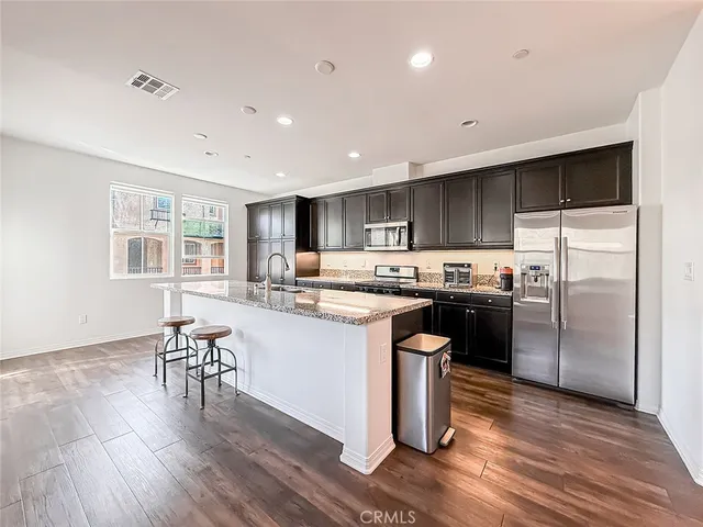 $699,999 | 26711 Lexington Lane, Saugus, CA 91350