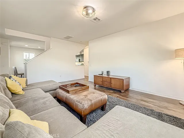 $699,999 | 26711 Lexington Lane, Saugus, CA 91350