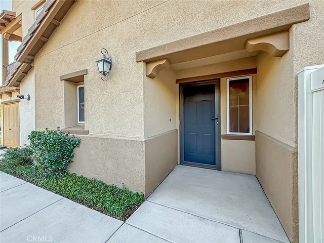 $699,999 | 26711 Lexington Lane, Saugus, CA 91350