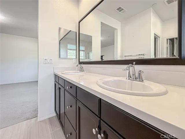 $699,999 | 26711 Lexington Lane, Saugus, CA 91350