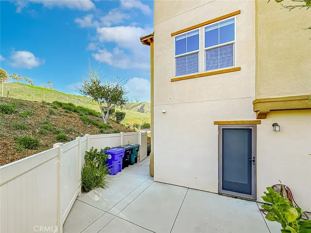 $699,999 | 26711 Lexington Lane, Saugus, CA 91350