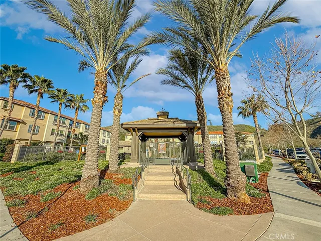 $699,999 | 26711 Lexington Lane, Saugus, CA 91350