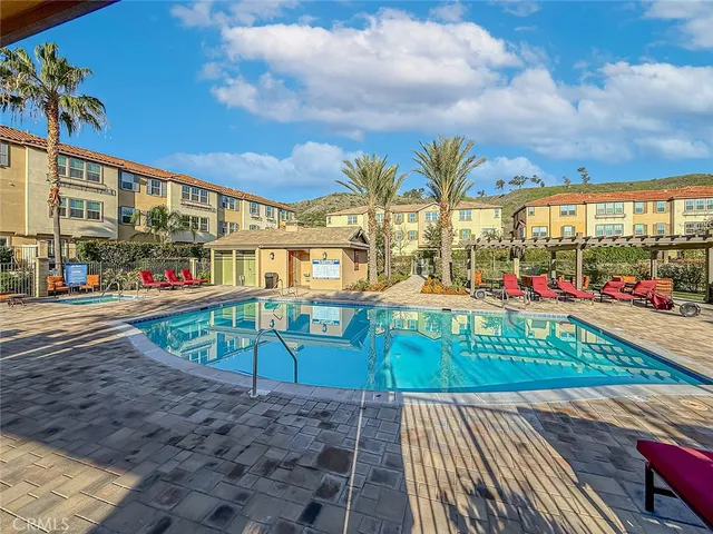 $699,999 | 26711 Lexington Lane, Saugus, CA 91350