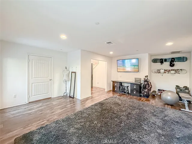 $699,999 | 26711 Lexington Lane, Saugus, CA 91350