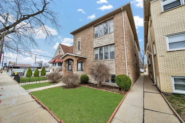 $579,900 | 5534 West 26th Street, Cicero, IL 60804