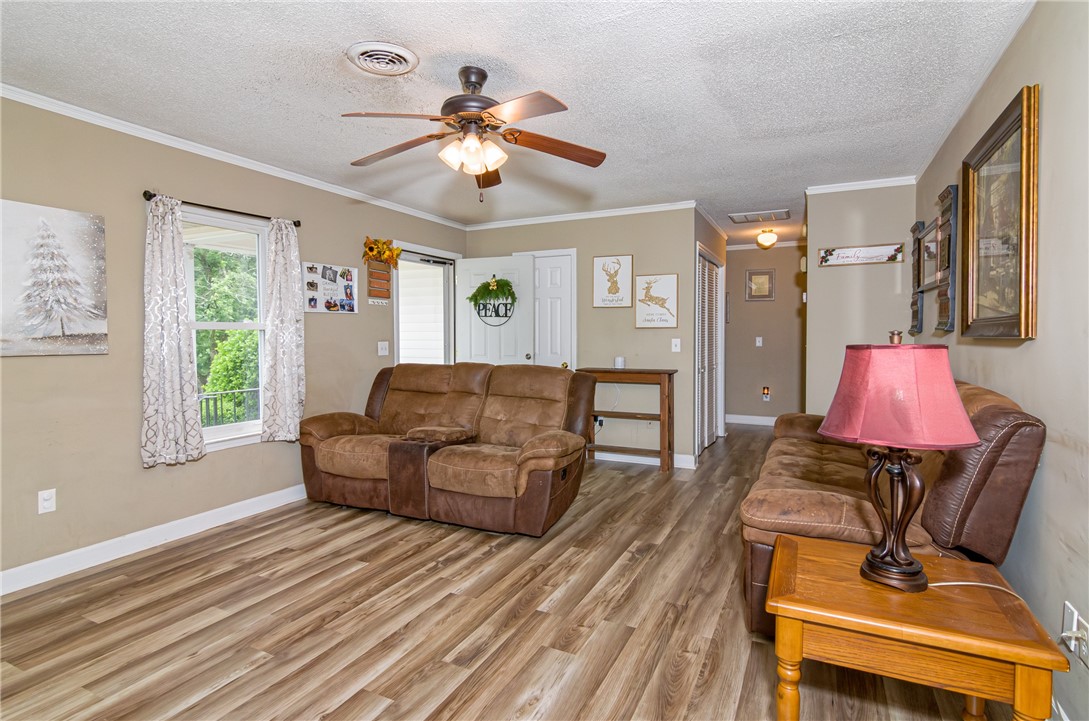 1909 East Calhoun Street Anderson, SC 29621 - Photo 4 of 34