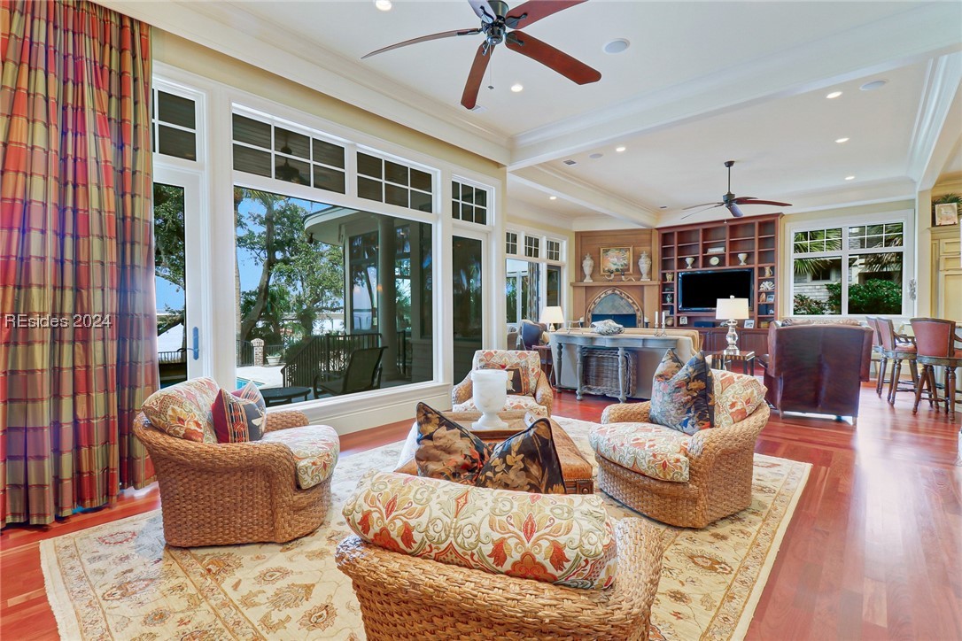 11 North Calibogue Cay Road Hilton Head Island, SC 29928 - Photo 11 of 81