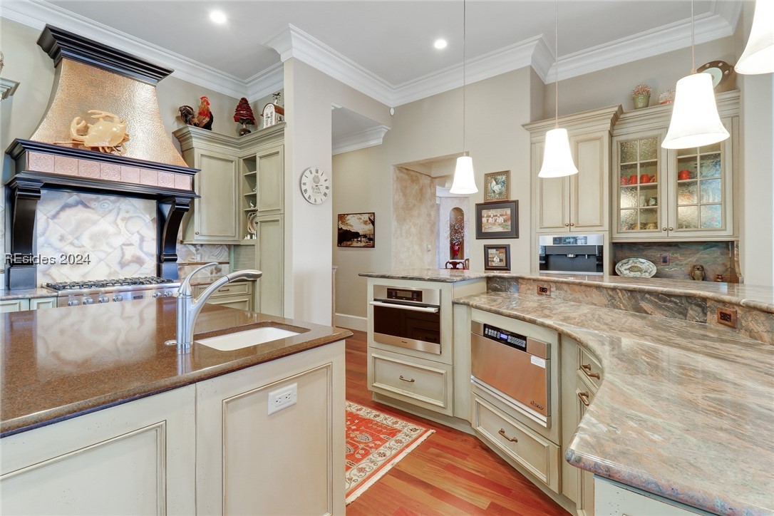 11 North Calibogue Cay Road Hilton Head Island, SC 29928 - Photo 13 of 81